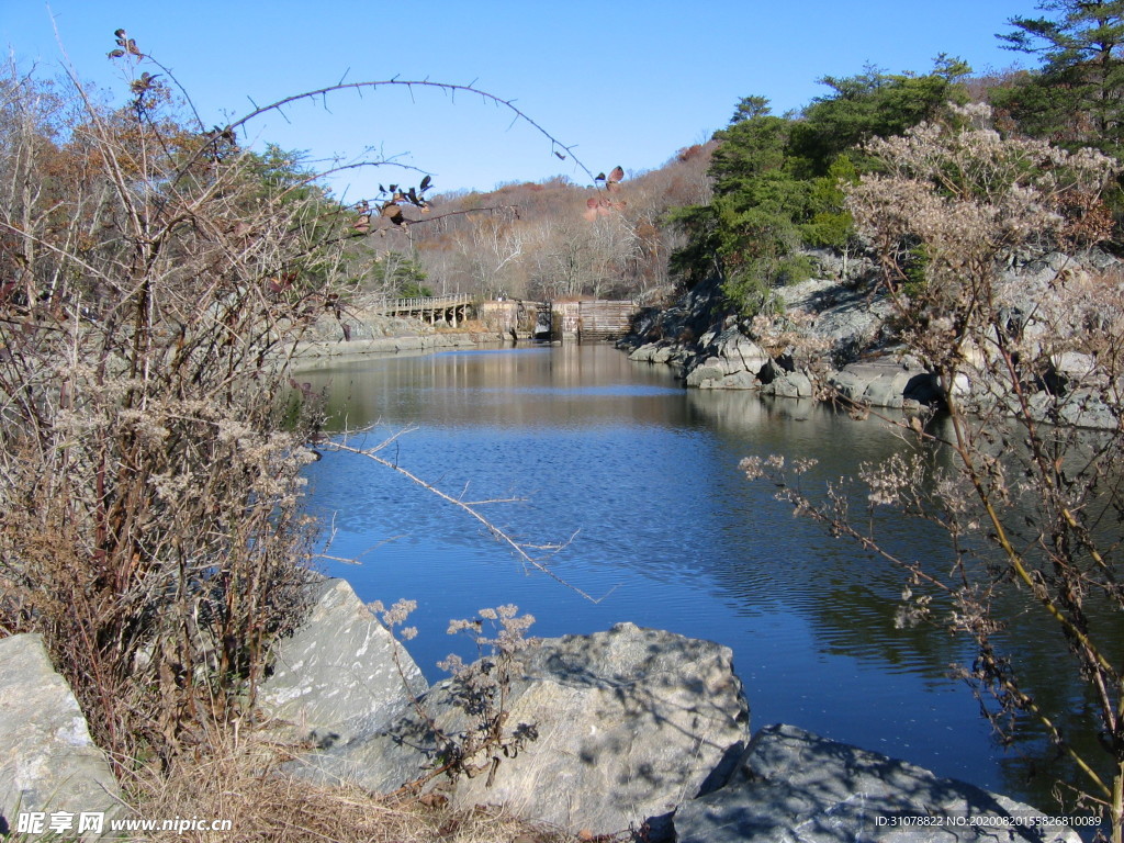 中世纪田园风景图