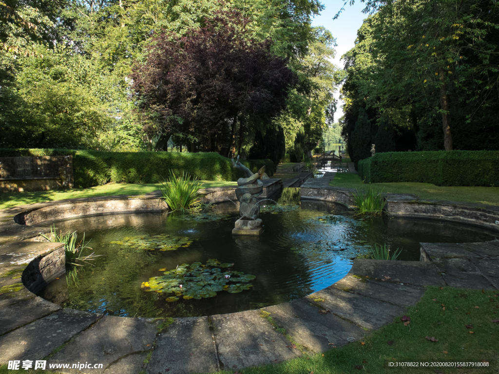 中世纪田园风景图