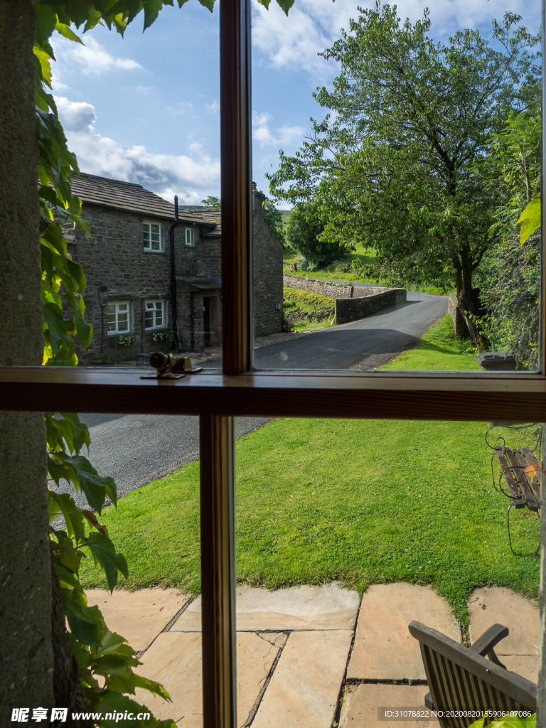 中世纪田园风景图