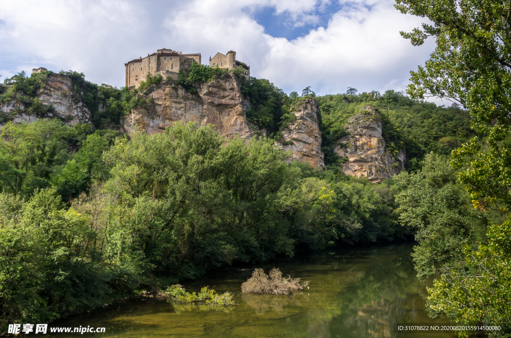中世纪田园风景图