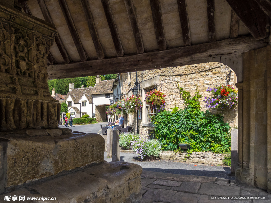 中世纪田园风景图