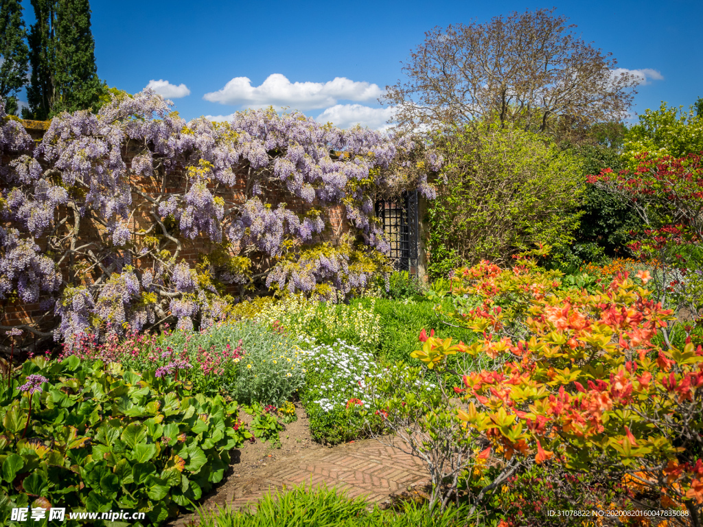 中世纪田园风景图