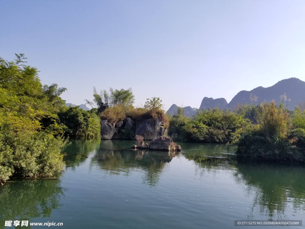 风景图片 山水 蓝天白云