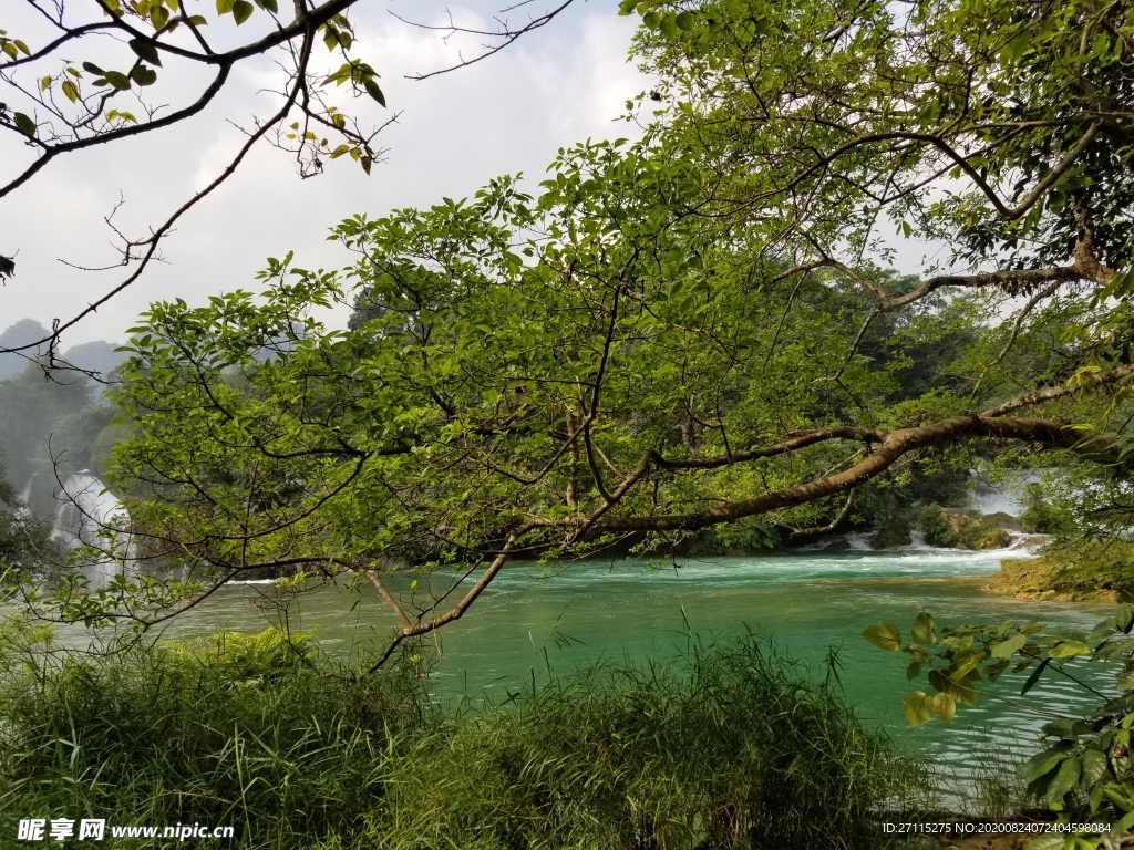 风景图片 山水 蓝天白云