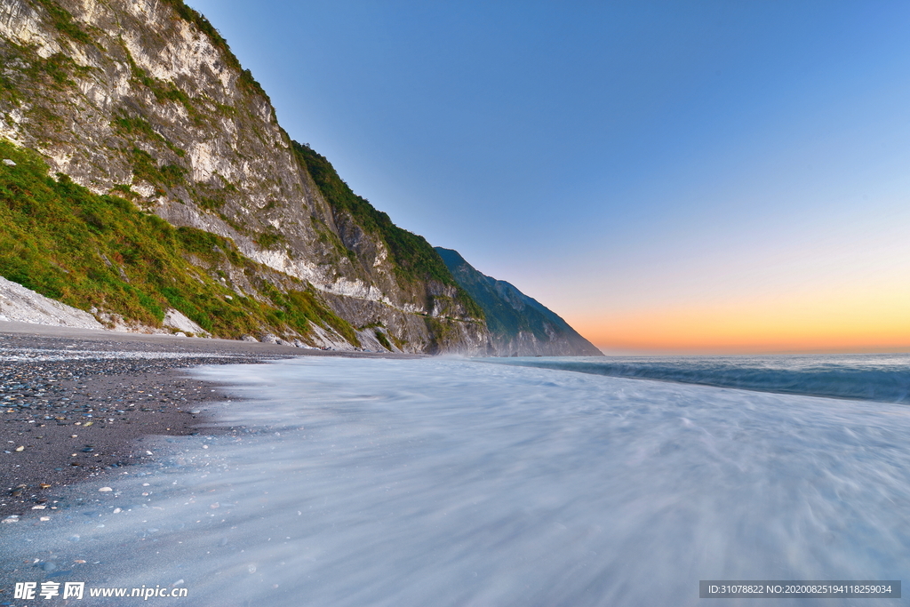 海岸风景摄影图