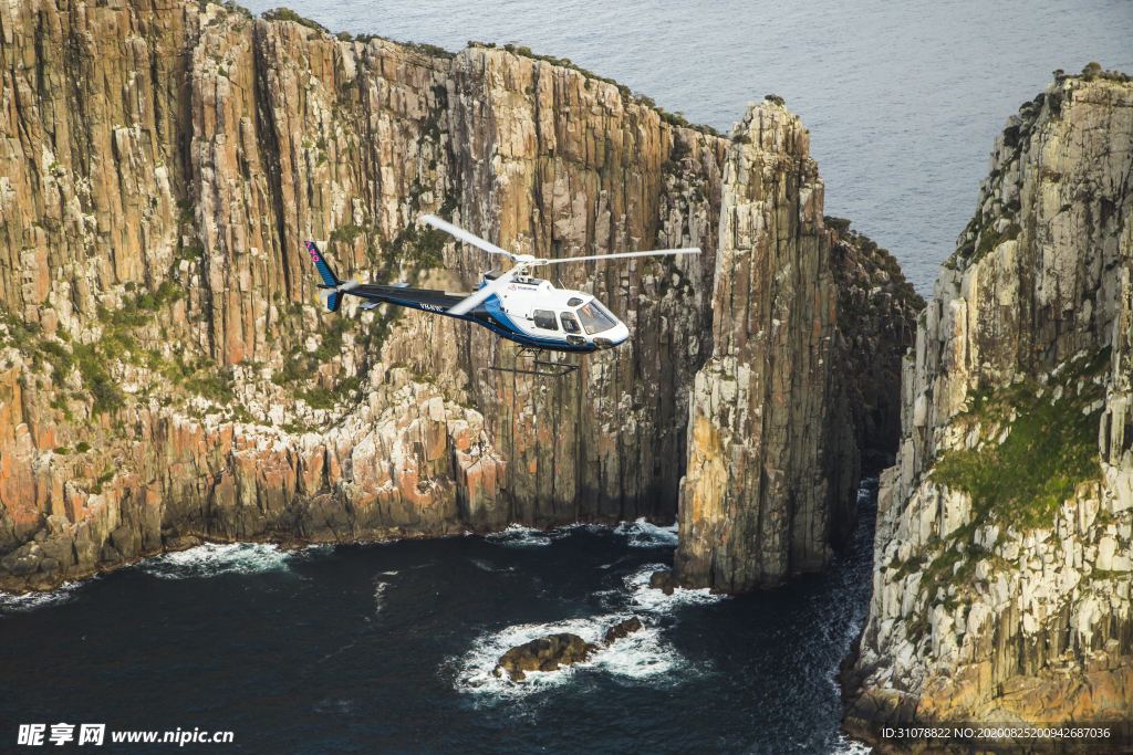 海岸风景摄影图