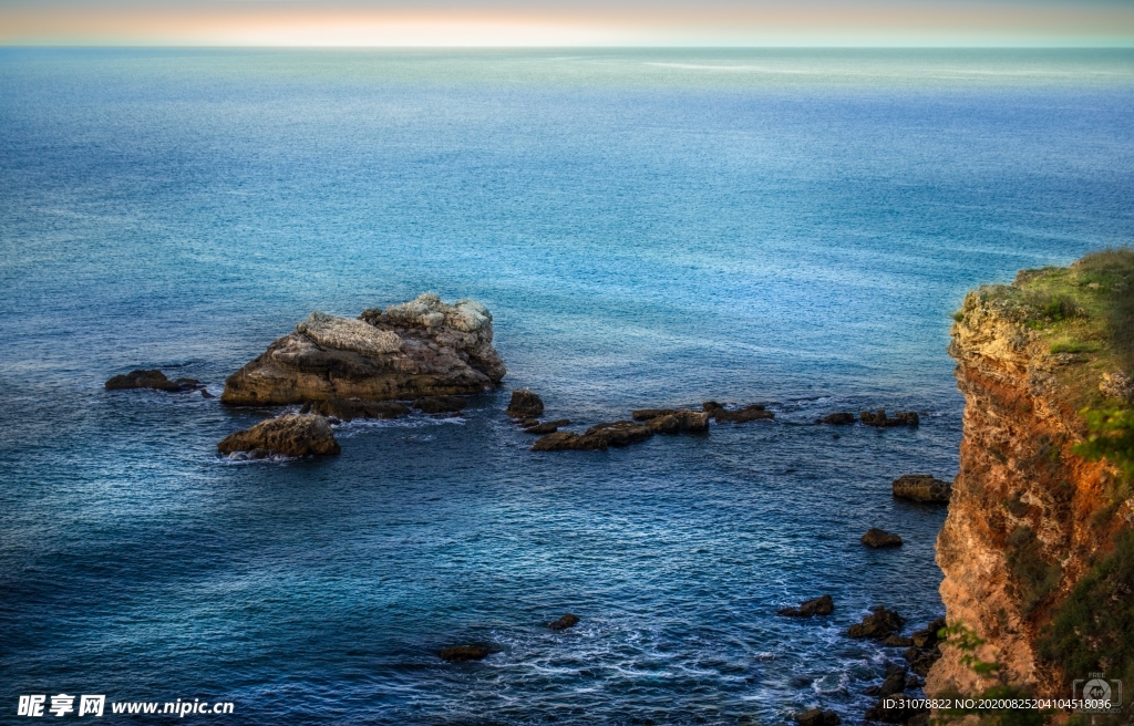 海岸风景摄影图