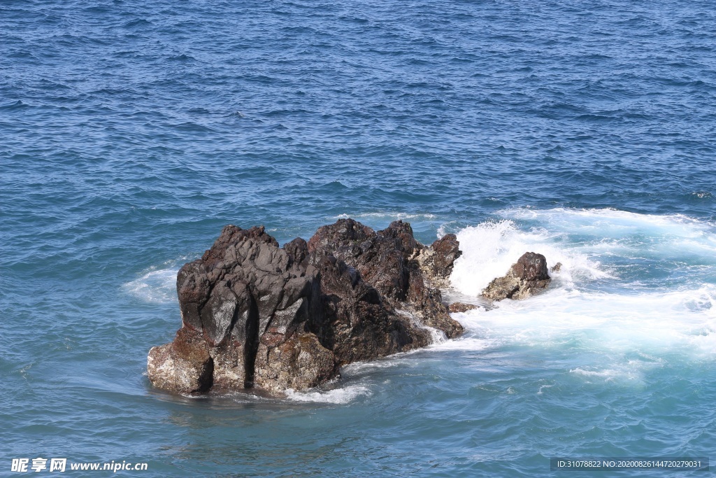 海岸风景摄影图