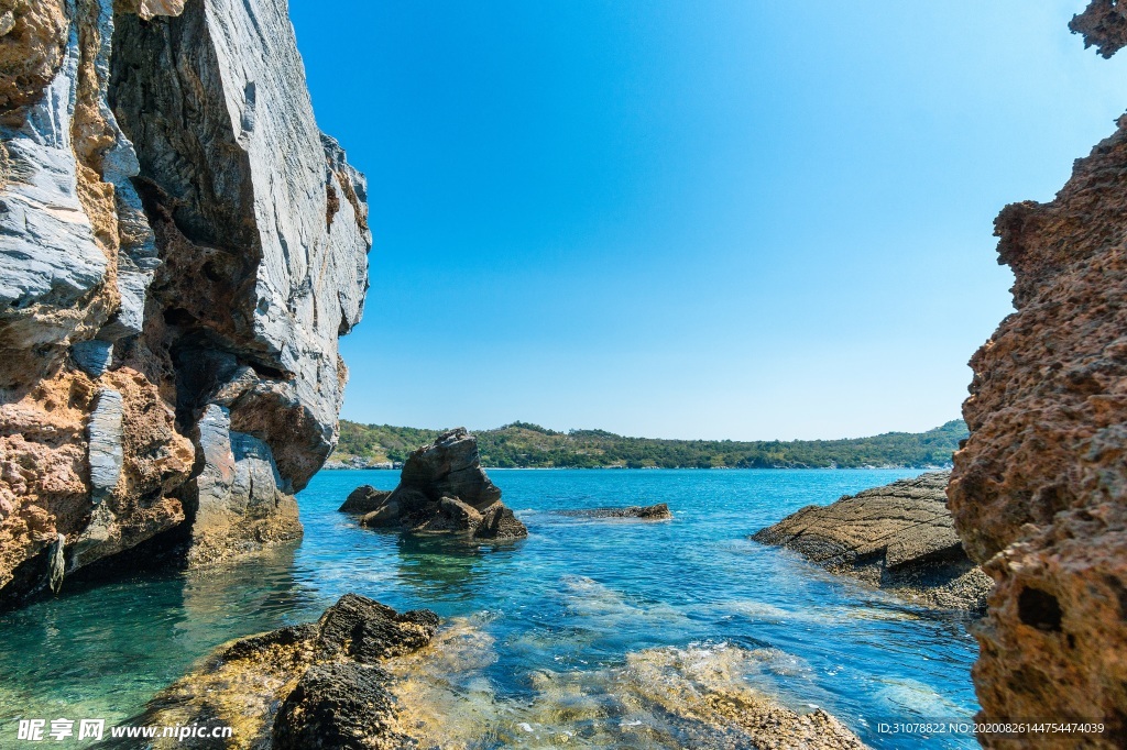 海岸风景摄影图