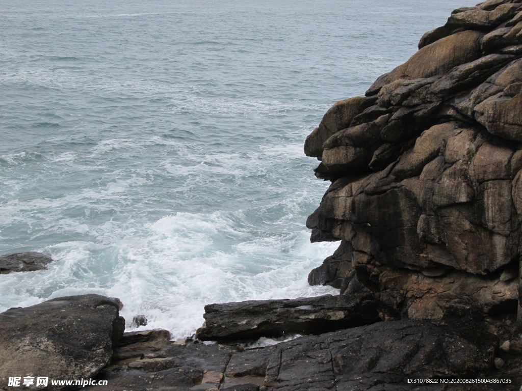 海岸风景摄影图