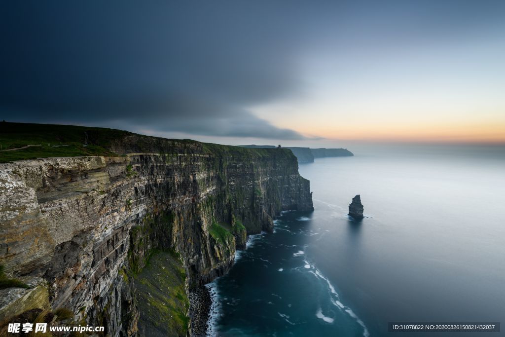 海岸风景摄影图