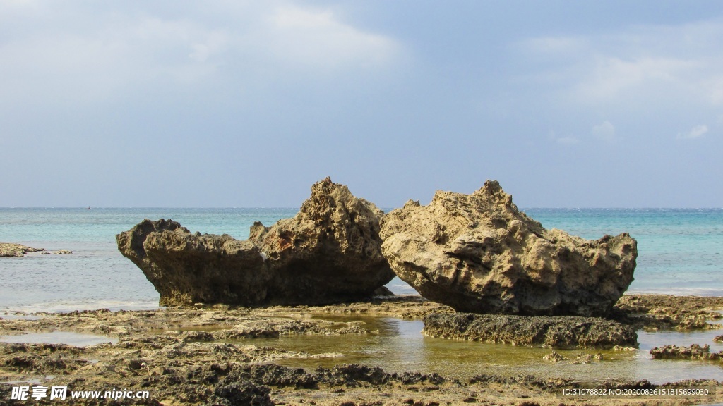 海岸风景摄影图