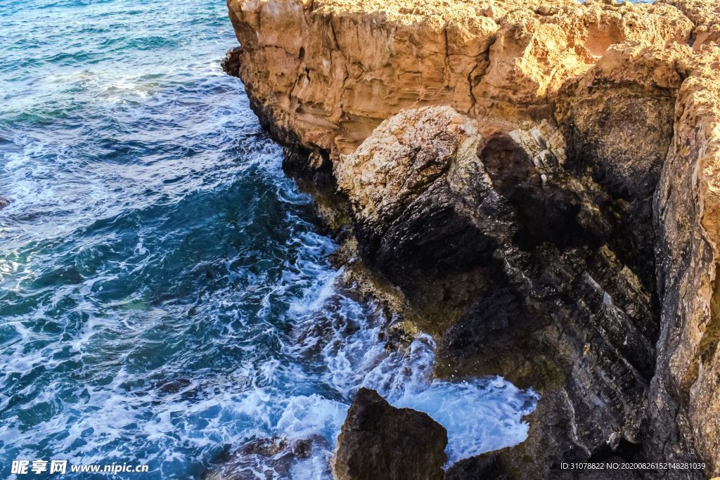 海岸风景摄影图