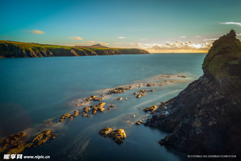 海岸风景摄影图