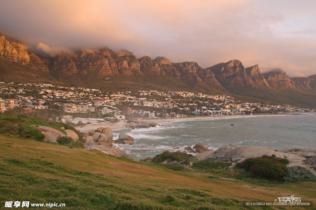 海岸风景摄影图