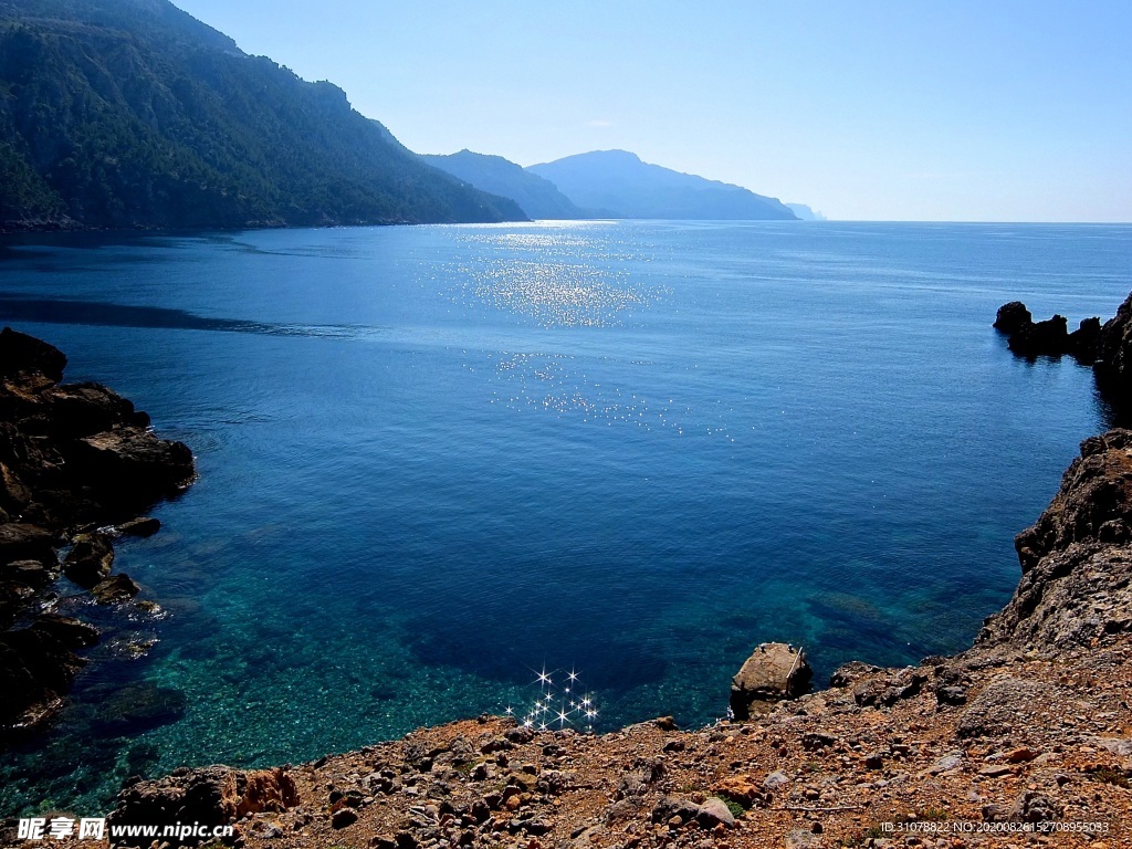 海岸风景摄影图