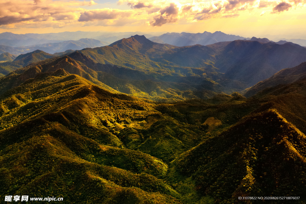 海岸风景摄影图