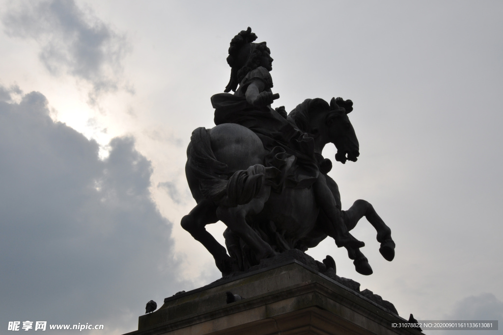 欧美石雕雕刻图