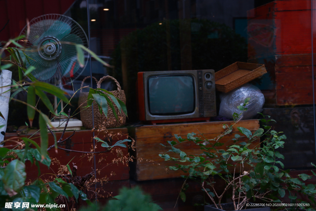 怀旧老电视照片