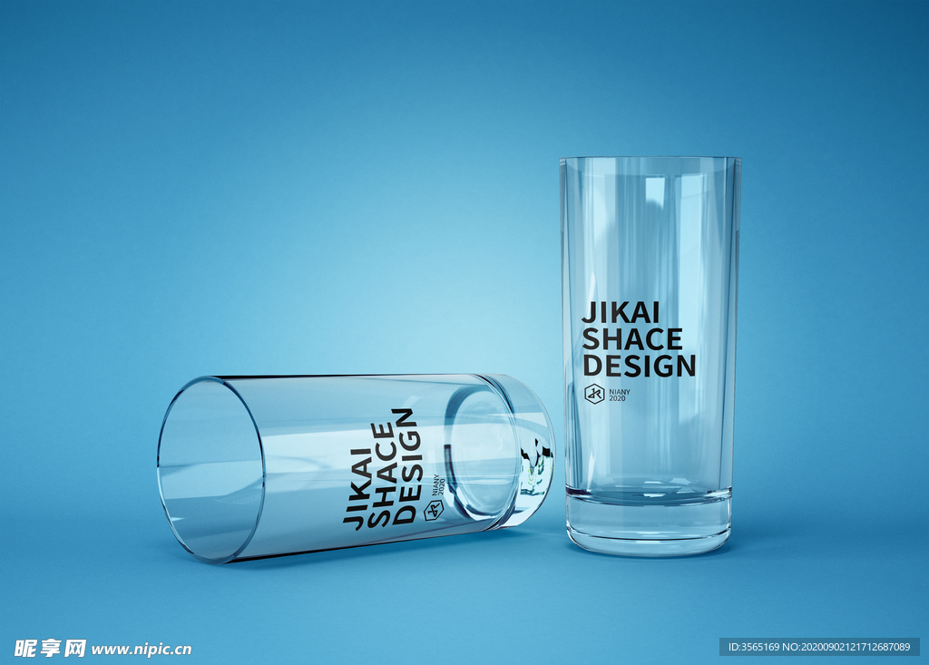 透明玻璃杯啤酒杯LOGO样机