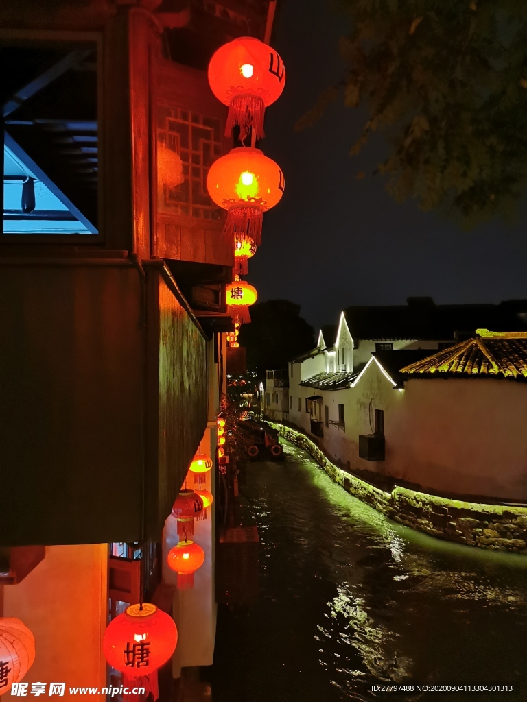 苏州山塘街夜景