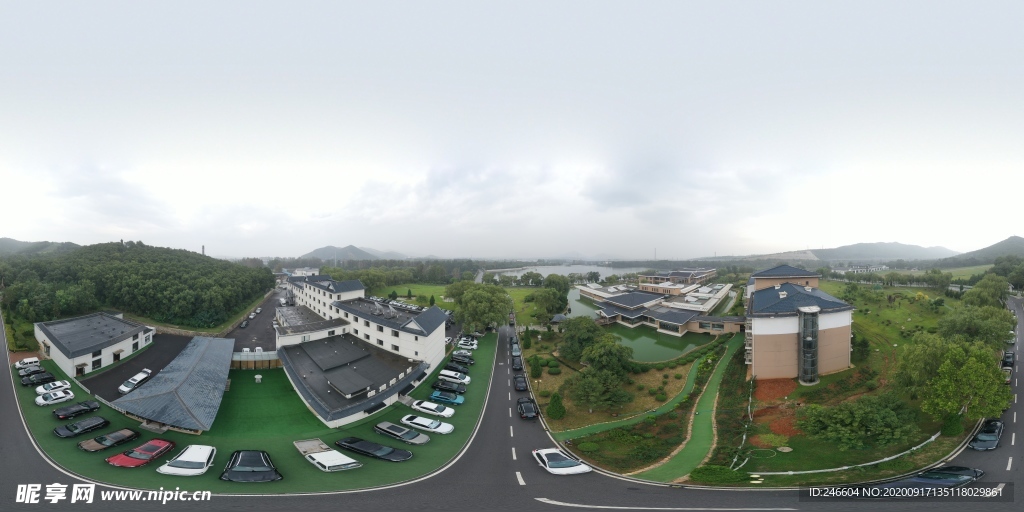 铭湖温泉全景图