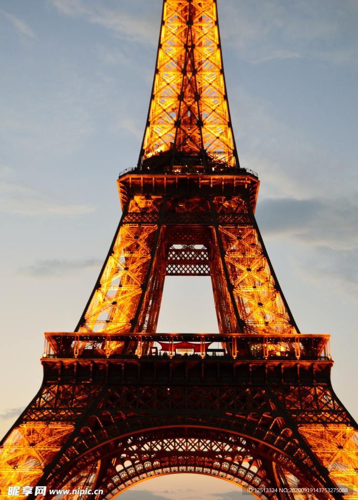 埃菲尔铁塔
