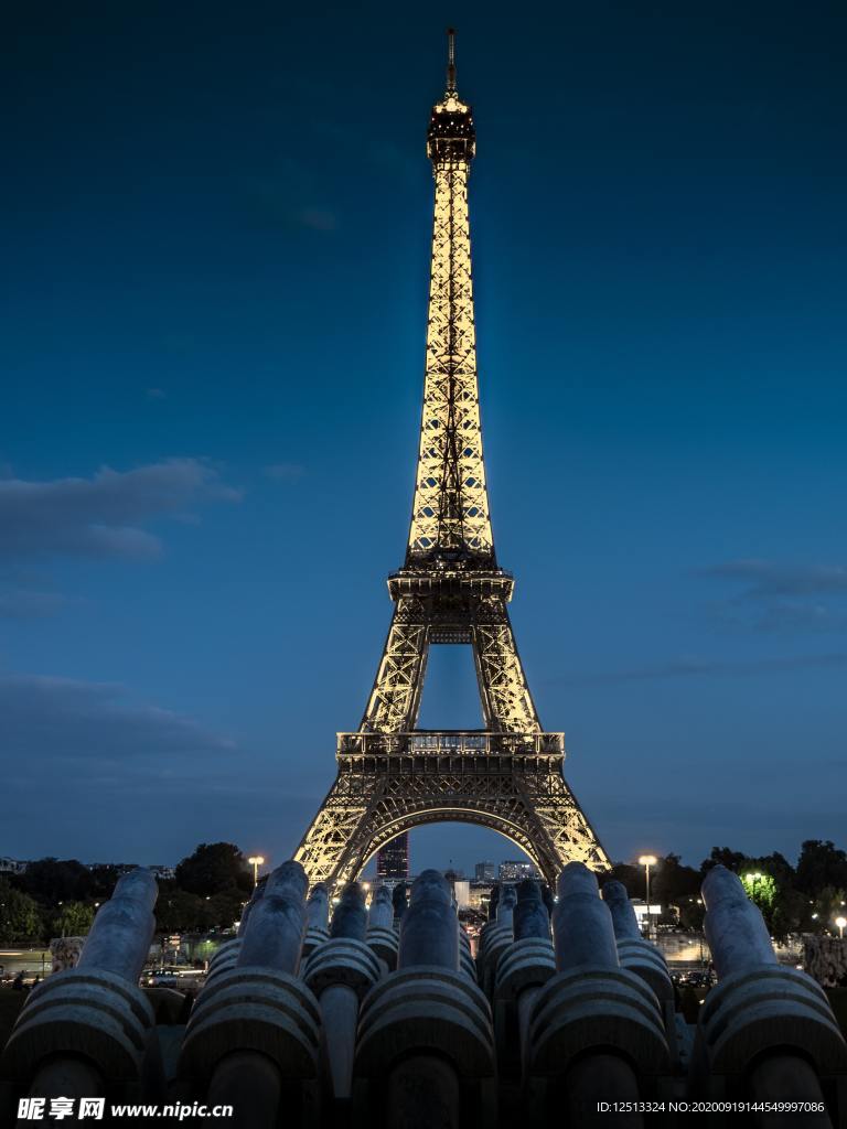 埃菲尔铁塔