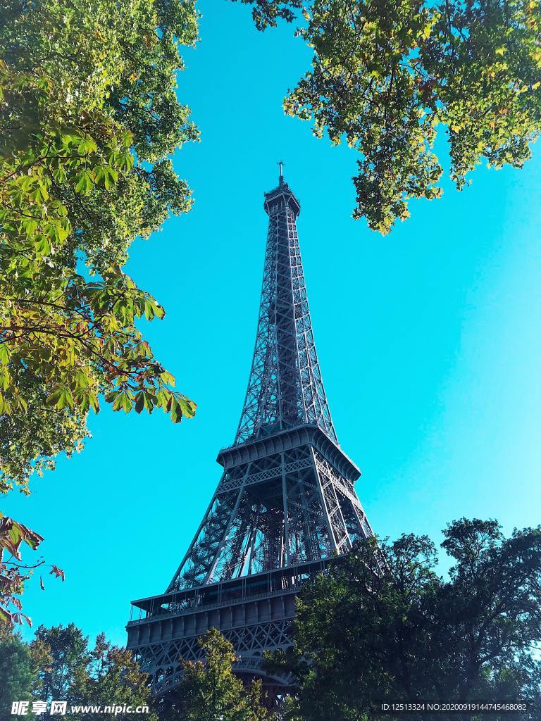 埃菲尔铁塔