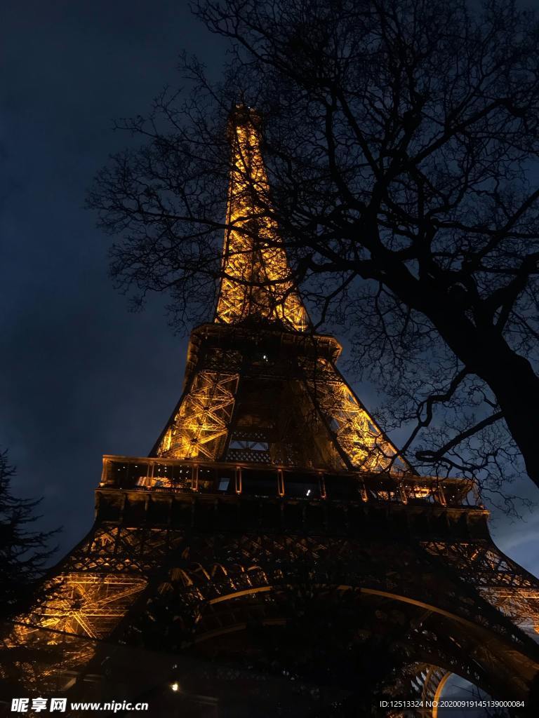 埃菲尔铁塔
