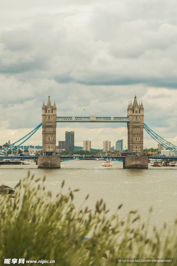 伦敦塔桥