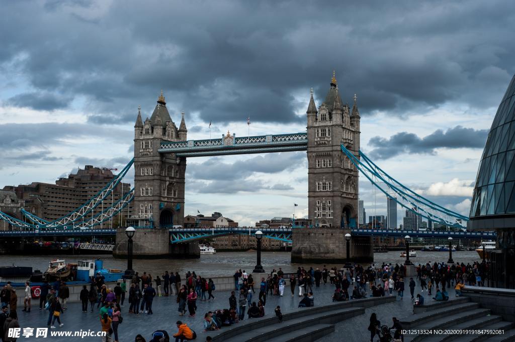 伦敦塔桥