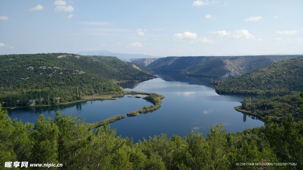 山水