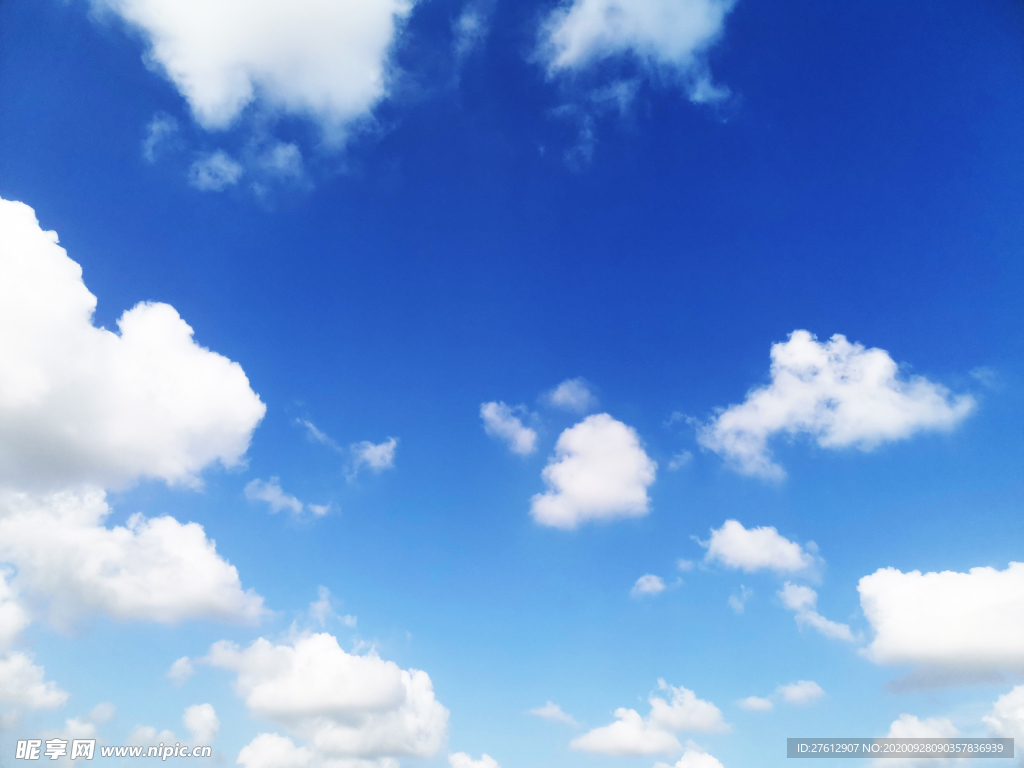 蓝天白云