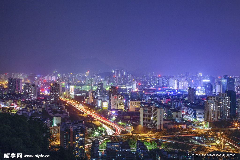 深圳