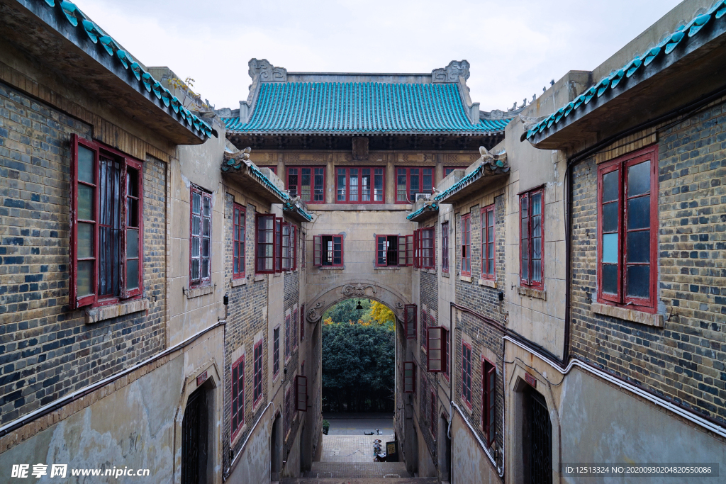 武汉