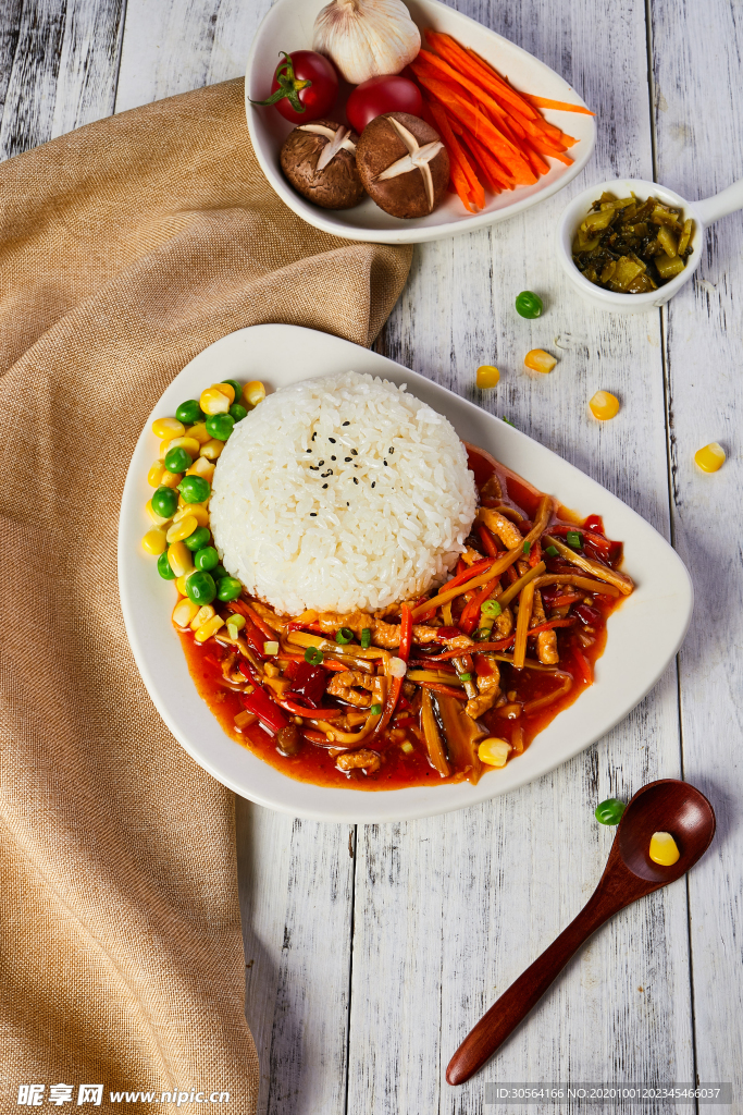 鱼香肉丝美食食材背景海报素材