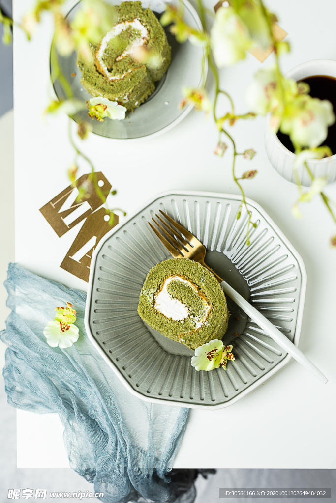 抹茶蛋糕零食背景海报素材