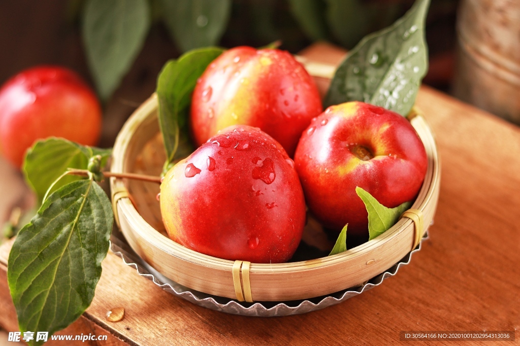 苹果水果木篮背景海报素材