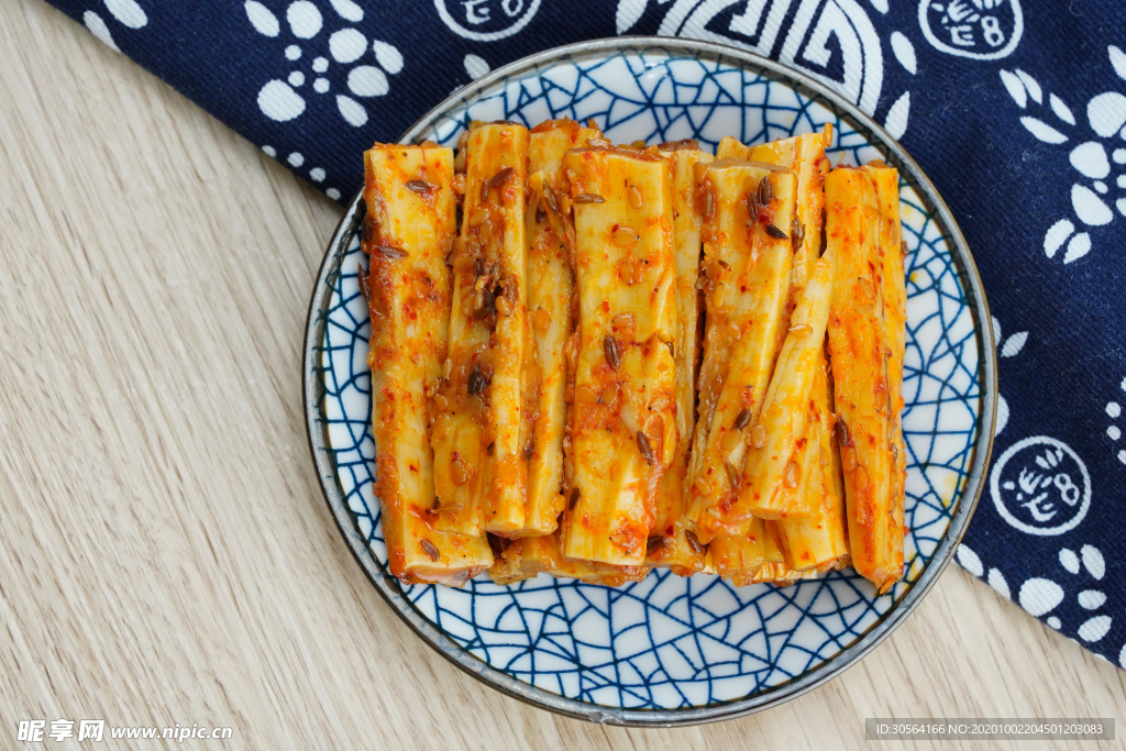 腐竹辣片美食食材背景素材