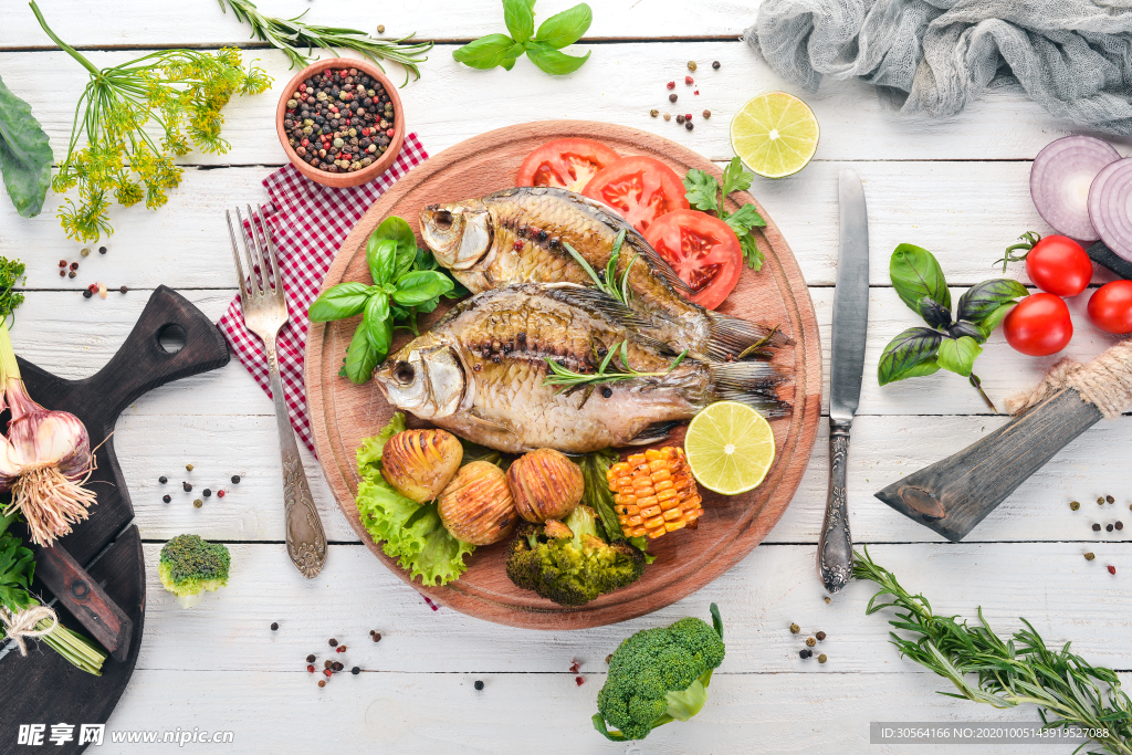 红烧鲈鱼美食食材背景海报素材