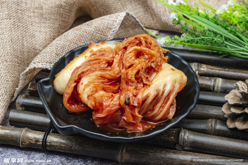 酸辣白菜美食食材背景海报素材