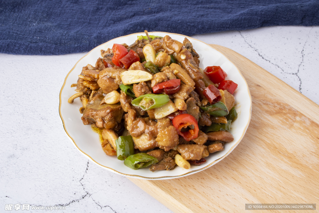 红烧鸡块美食背景海报素材