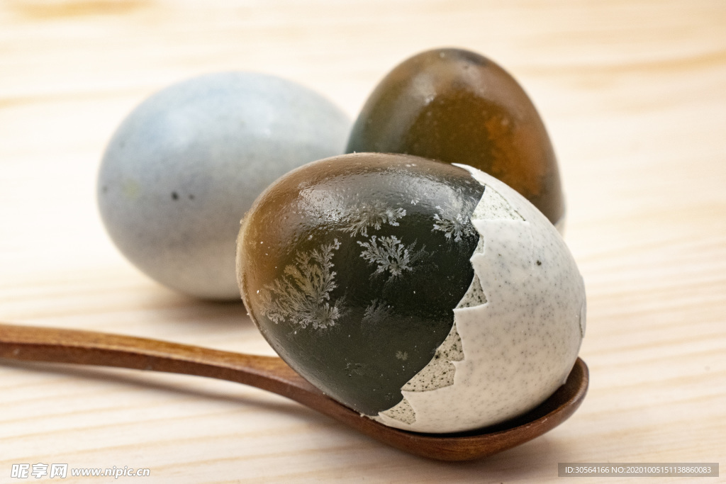 变蛋松花蛋美食背景海报素材