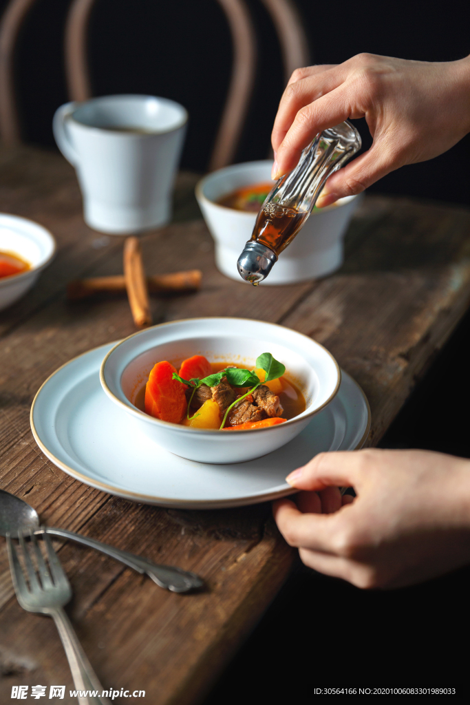 萝卜烧肉美食食材背景海报素材