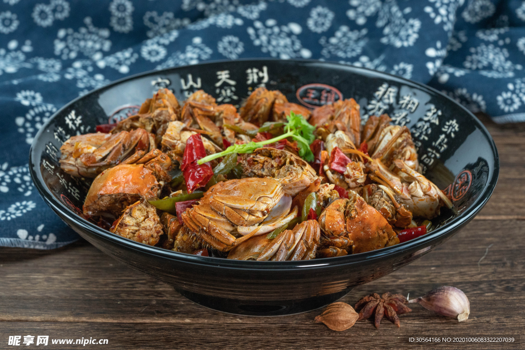 红烧螃蟹美食食材背景海报素材
