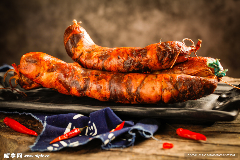 腊肠美食食材背景海报素材