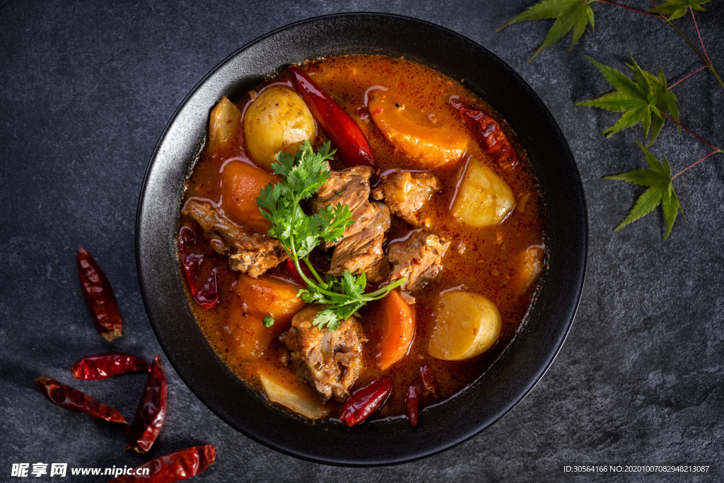 土豆炖肉美食食材背景海报素材