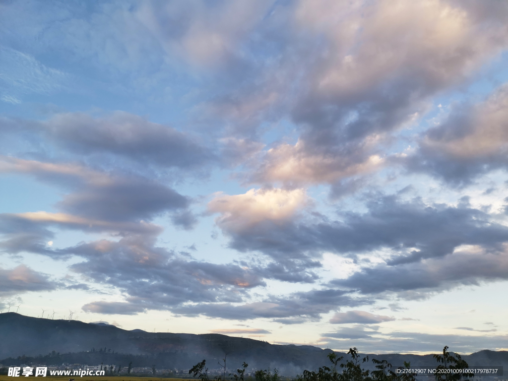 云南天空晚霞