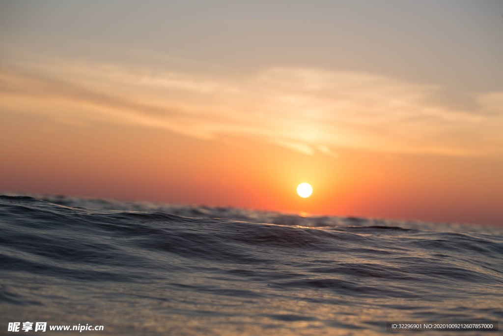 东壁落日 落日余晖 余辉